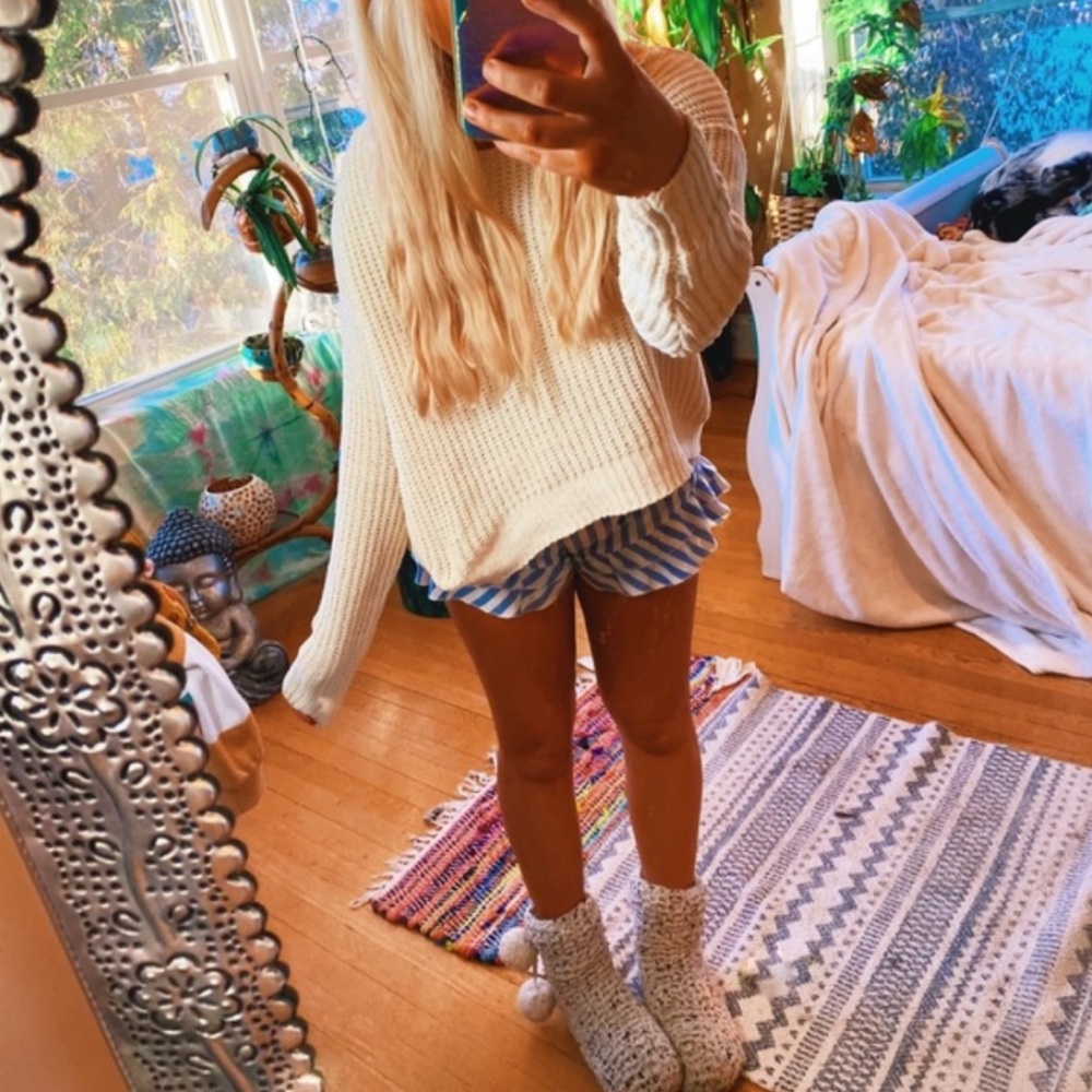 Cozy Light Chenille Cream Woven Sweater β¨ - Picture 1 of 6